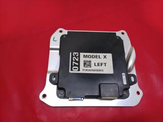Блок управления передний левый Tesla Model 3 2021