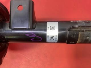Амортизатор подвески передний правый Mazda3 2024 Skyactiv-G 2.5 PY-VPS PYZ8-02-300B Амортизатор подвески передний правый Mazda3 2024 Skyactiv-G 2.5 PY-VPS PYZ8-02-300B