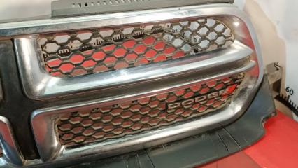 Решетка радиатора Dodge Durango 3.6L VVT Решетка радиатора Dodge Durango 3.6L VVT