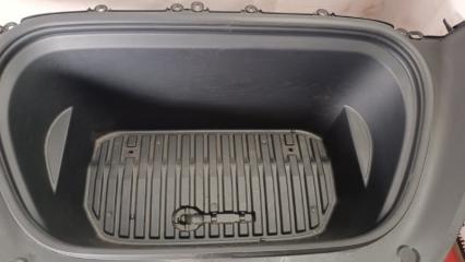 Корыто переднего багажника Tesla Model Y 12/2023