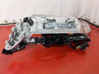 Фара ксеноновая левая Toyota Land Cruiser 200 Фара ксеноновая левая Toyota Land Cruiser 200