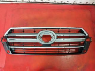 Решетка радиатора Toyota Land Cruiser 200
