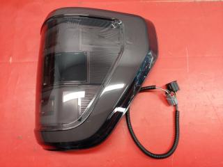 Фонарь заднего хода задний правый FORD Ranger T8 2.3L